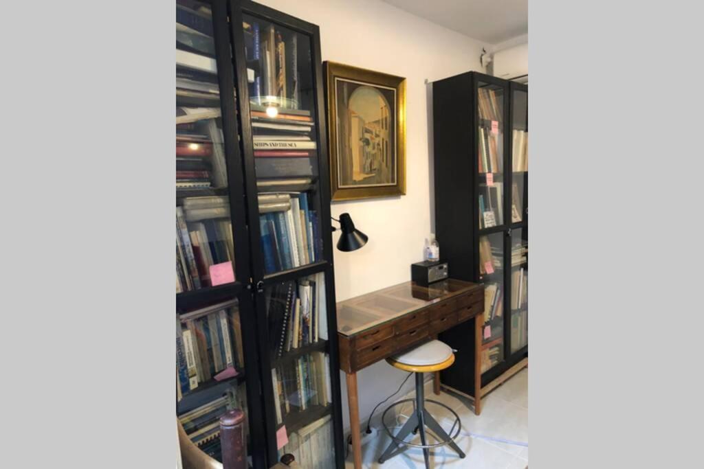 アテネExarcheia: Independent Ground Floor House.アパートメント エクステリア 写真
